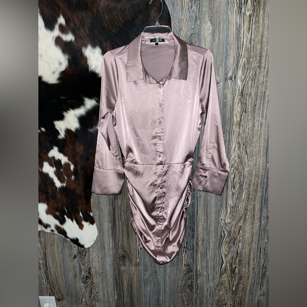 Blue blush size small long sleeve tie up crushed purple button up mini dress